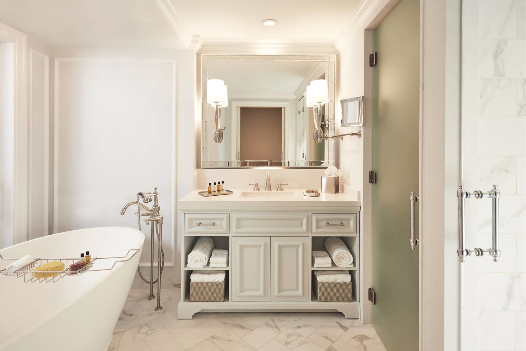 Hotel Bennett bathroom